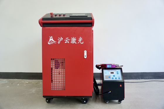 1000W 1500W 2000W 3000W เครื่องปั่นเลเซอร์ใยไฟเบอร์มือถือ พร้อมเครื่องเย็นน้ํา RAYCUS