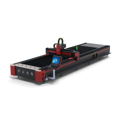 7000 กิโลกรัมน้ําหนัก HIWIN Guiderail 18x18 50w CNC เครื่องตัดเลเซอร์ไฟเบอร์ใน Jinan 1530